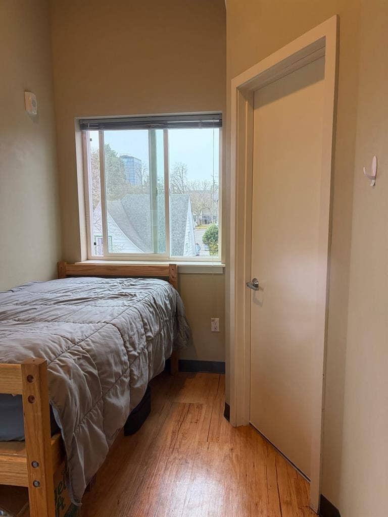 U-Distict furnished studio