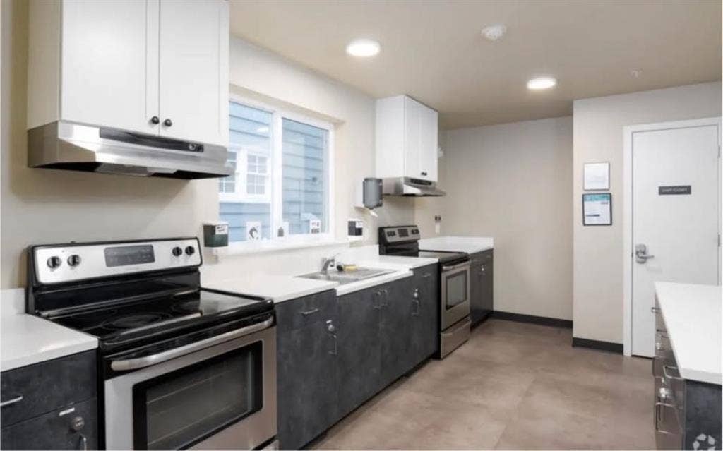 U-Distict furnished studio