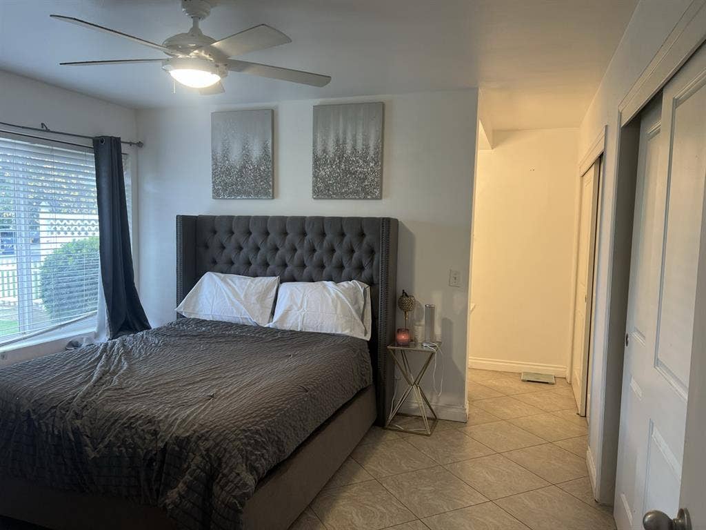 Master Bedroom w/ Private Bathroom