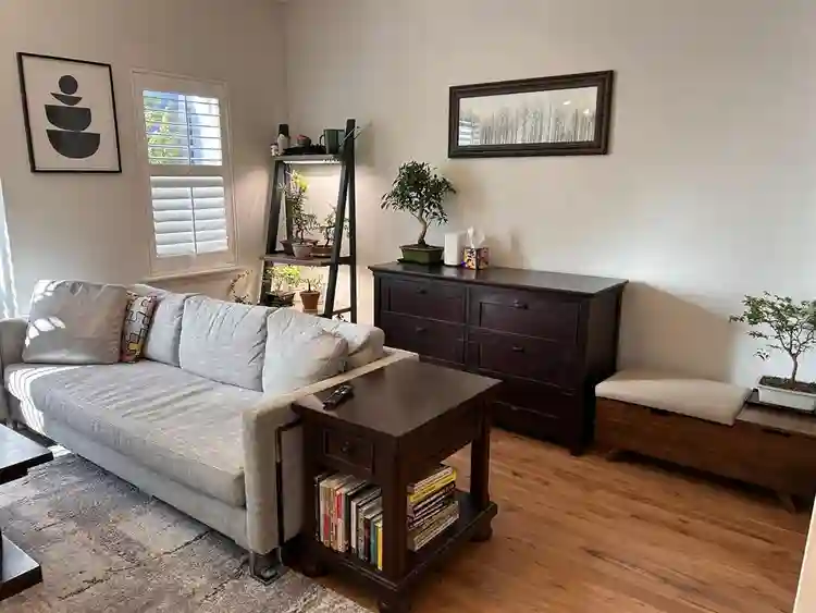 Spacious Bedroom Private Bathroom
