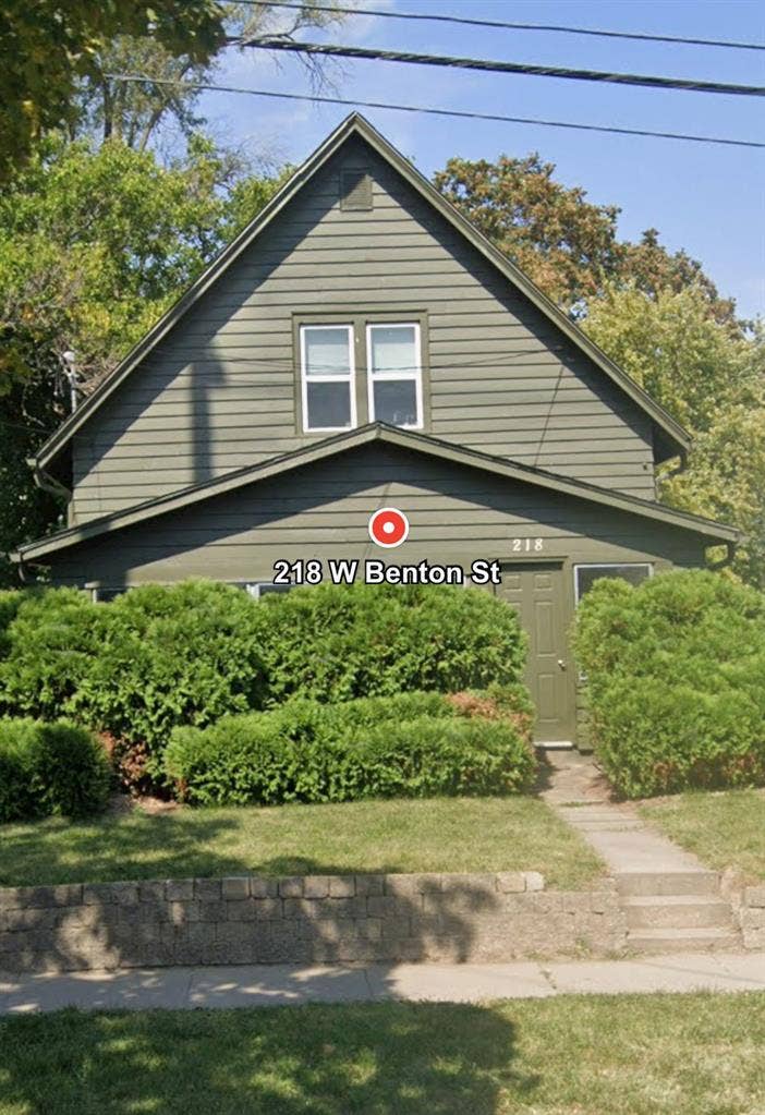 *IMMEDIATELY* Roommate Needed