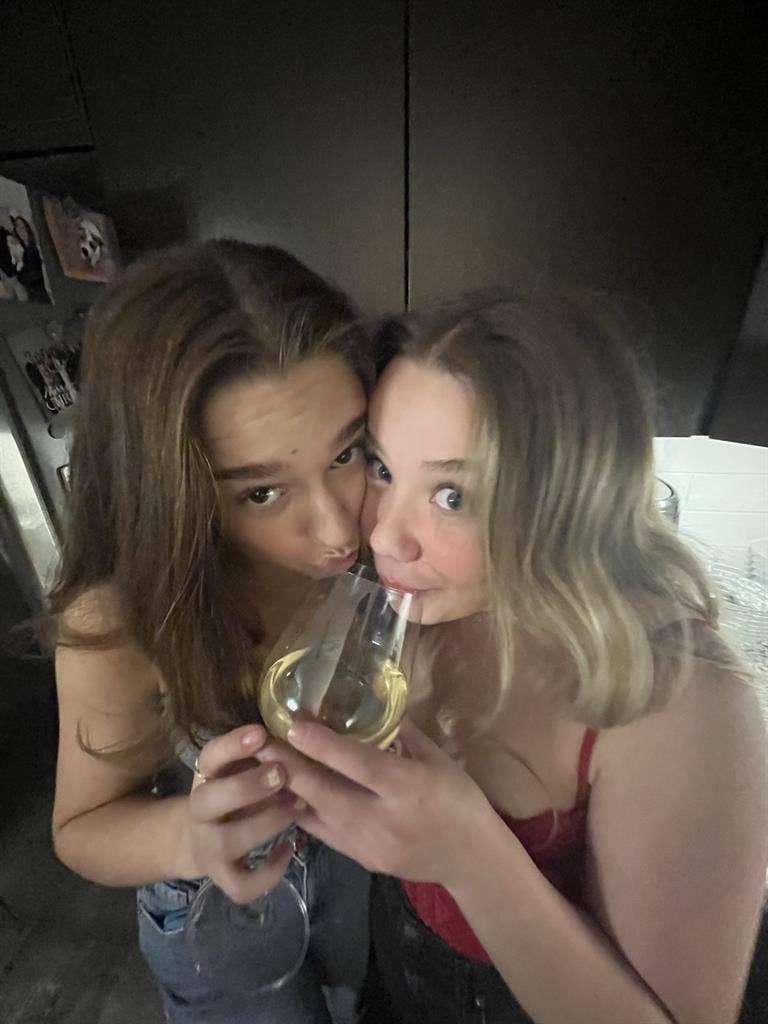 Looking for Female Roommate (May 1)