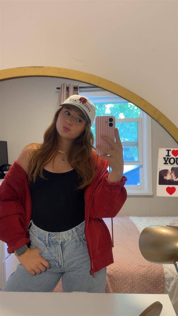 Looking for Female Roommate (May 1)