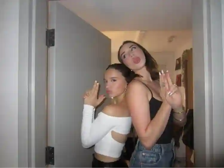 Looking for Female Roommate (May 1)