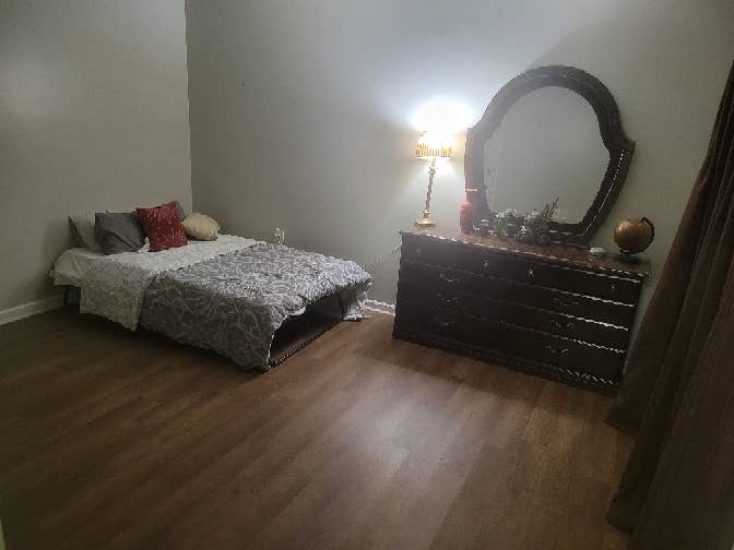 Large room for rent available now