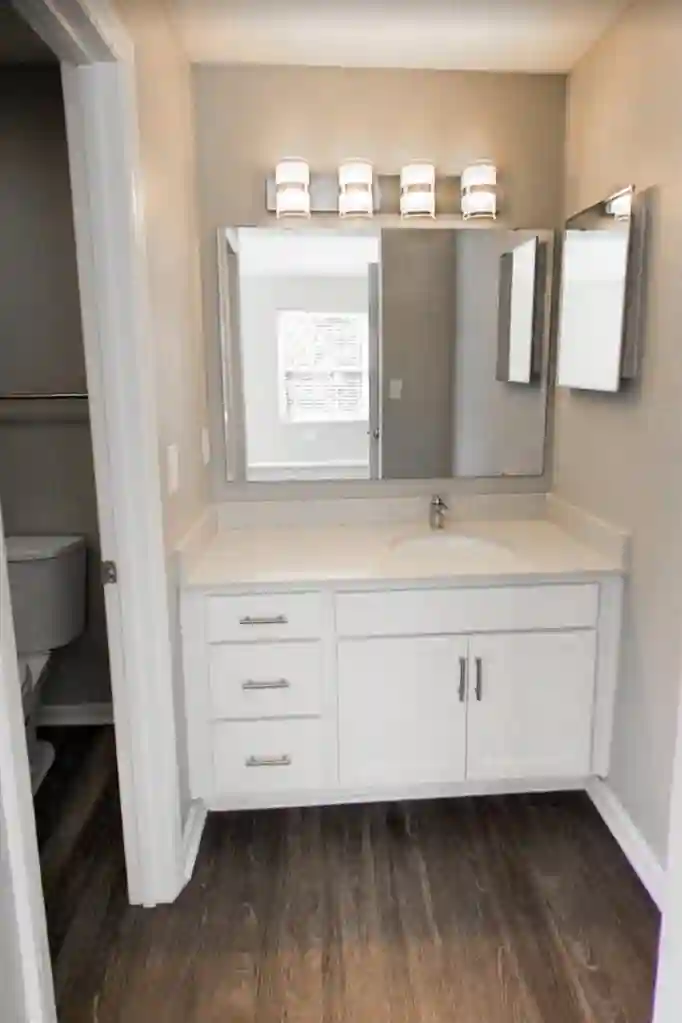 Room for rent near Arboretum