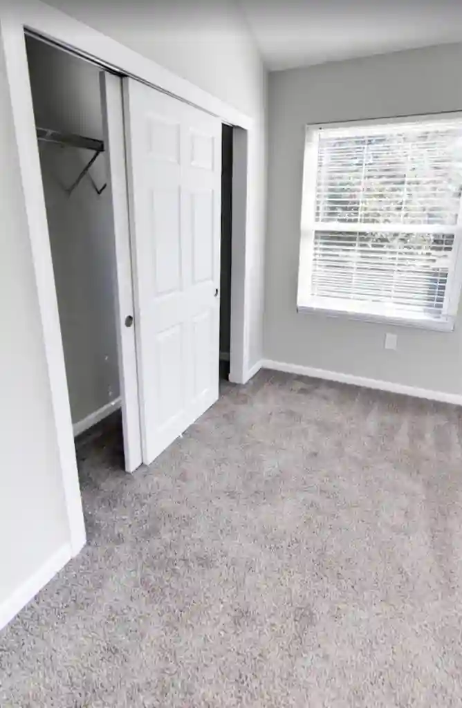 Room for rent near Arboretum