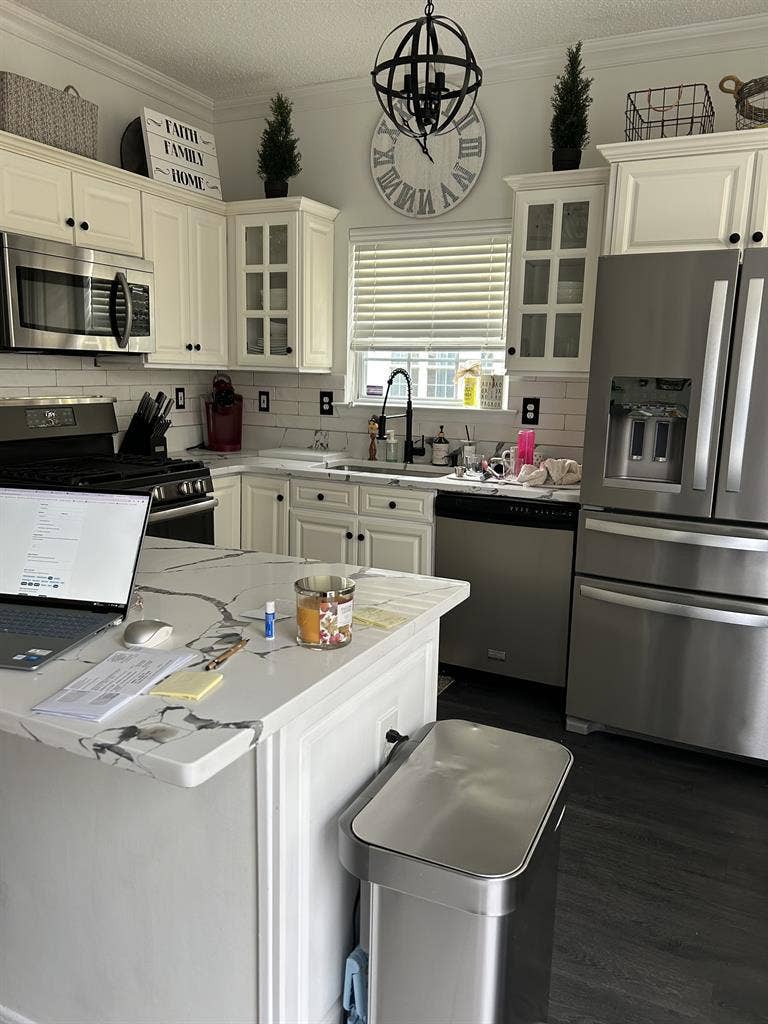 Modern Room for Rent