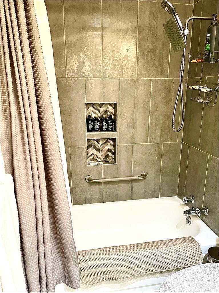 Roommate wanted Spartanburg !