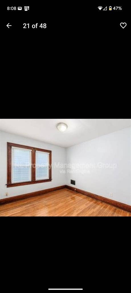 Seeking roommate In merion village