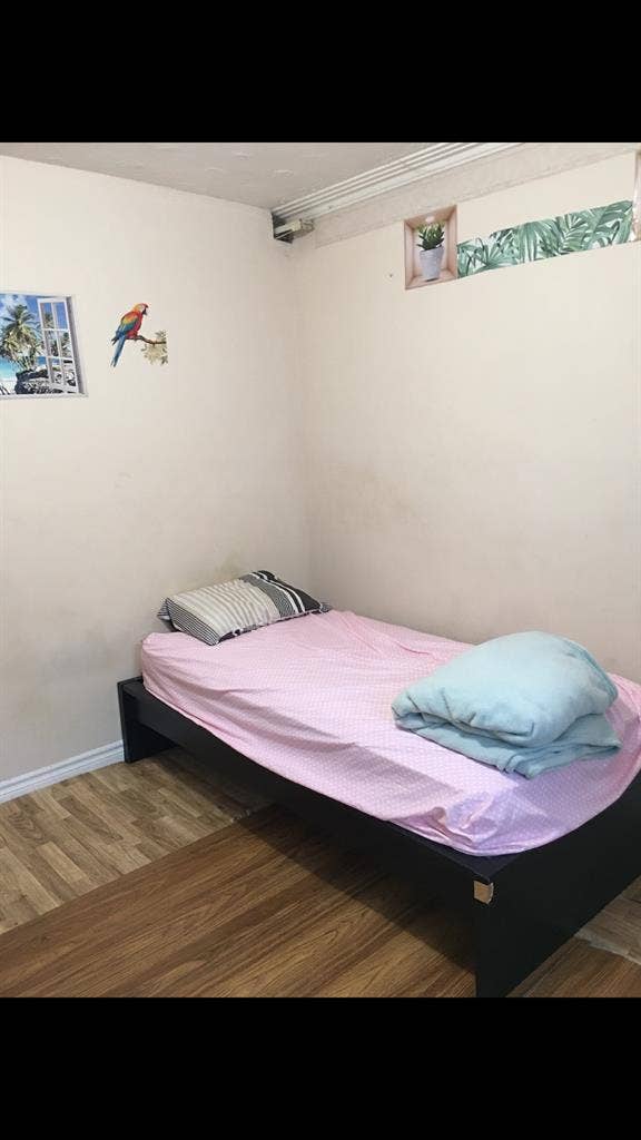 Furnished Rooms by SUBWAY