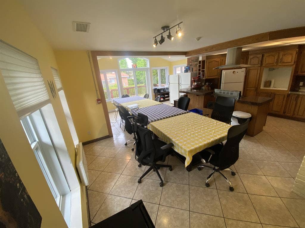 Clean quiet and friendly place