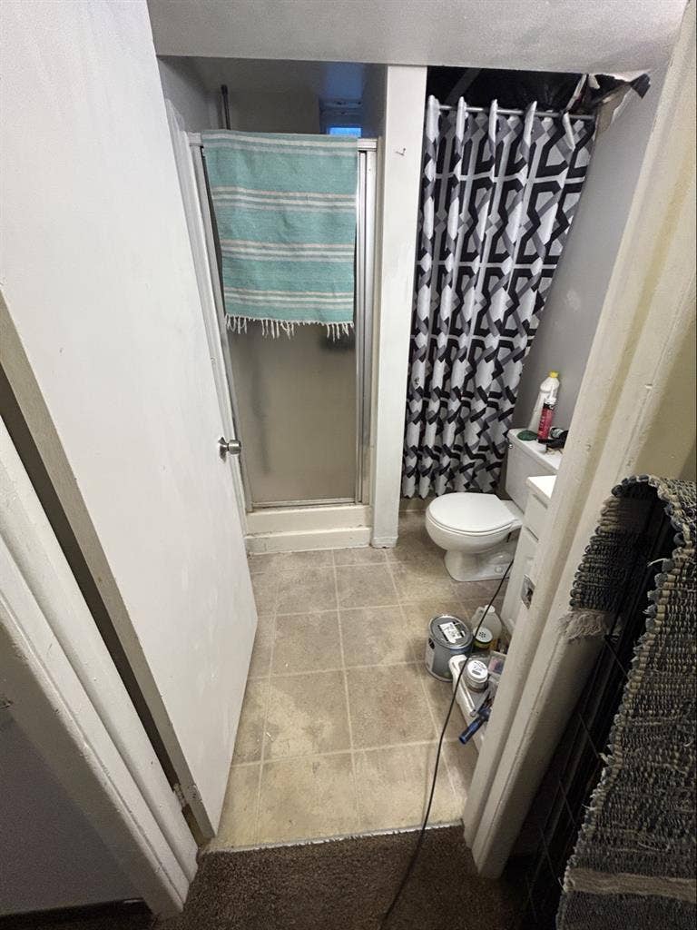 2 born basement for rent