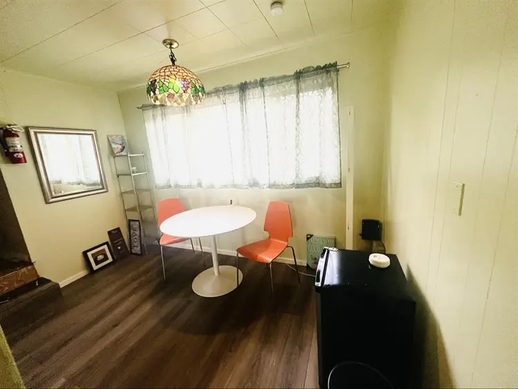 Private room available NOW!