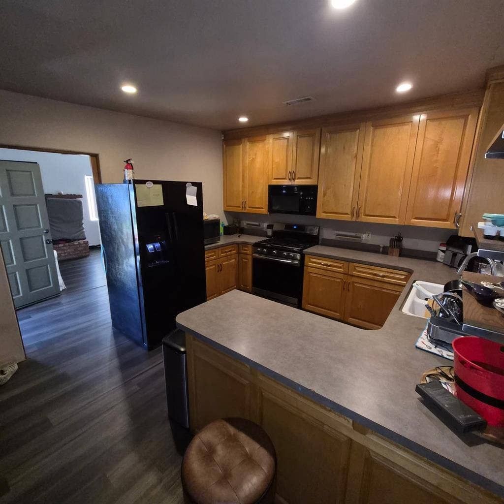 Bedroom/shared 
bathroom