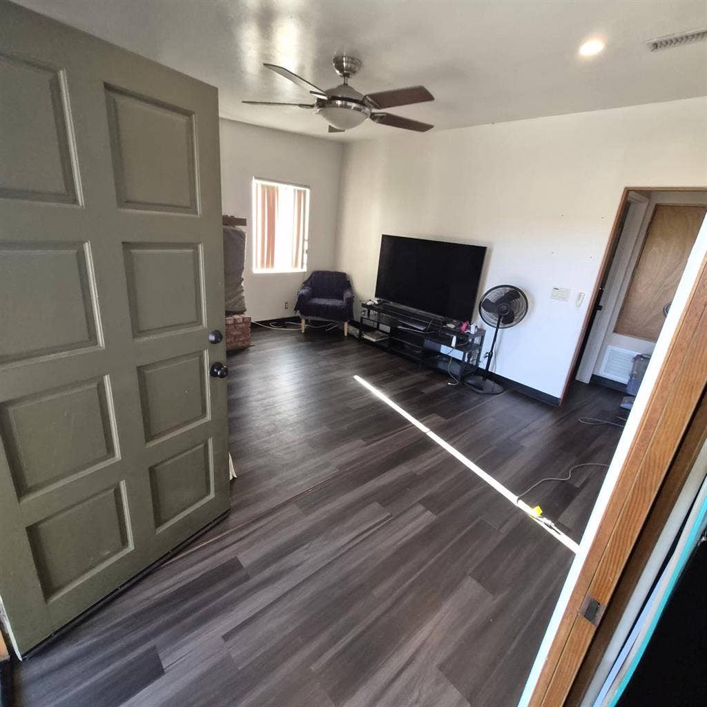 Bedroom/shared 
bathroom