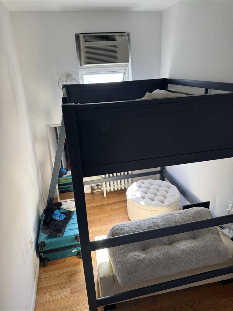 Room in 3 bedroom furnished walk up