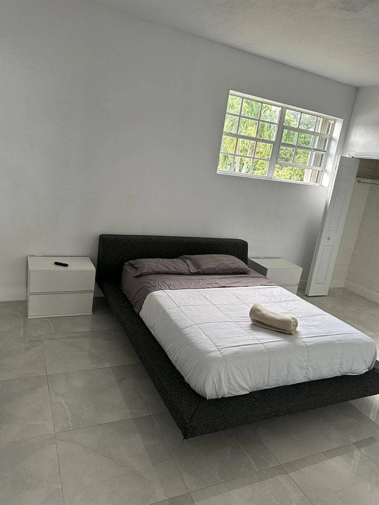 Room in family house