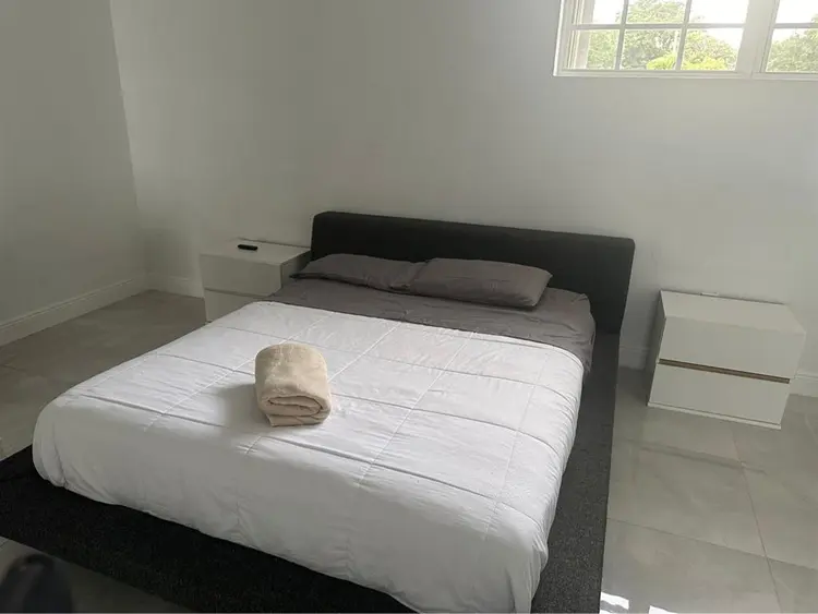 Room in family house