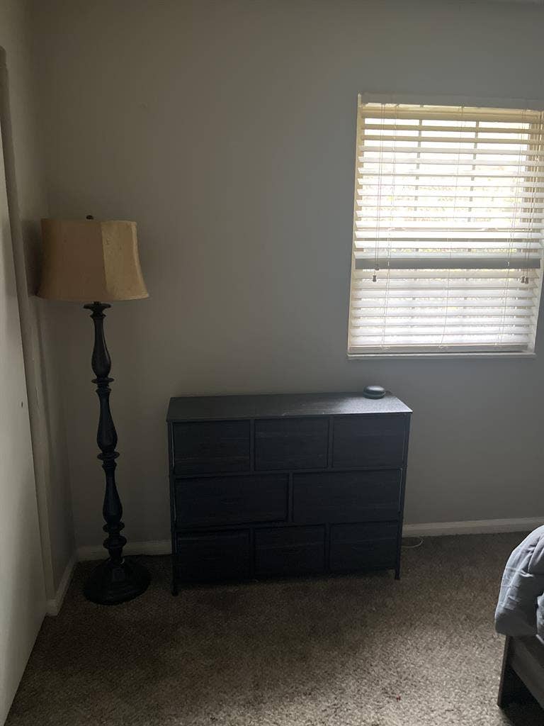 furnished bedroom - Lansdowne Grove