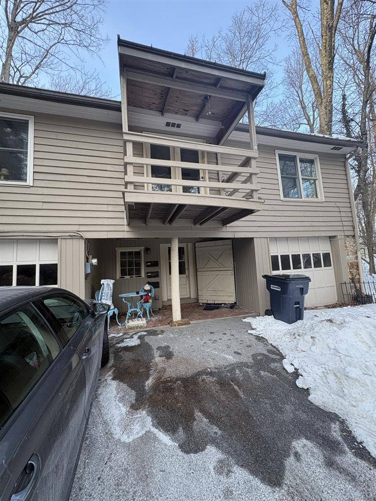 Renovated barn- ISO roommate