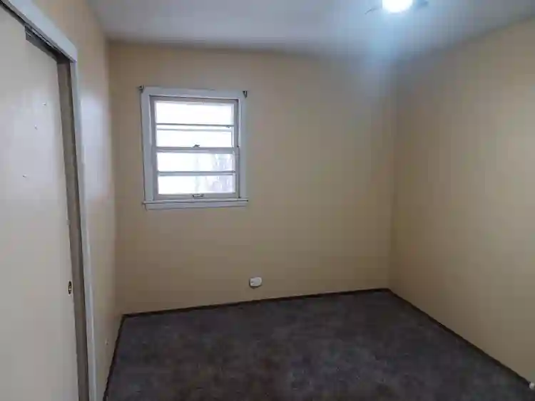 Room for rent in Brooklyn Park