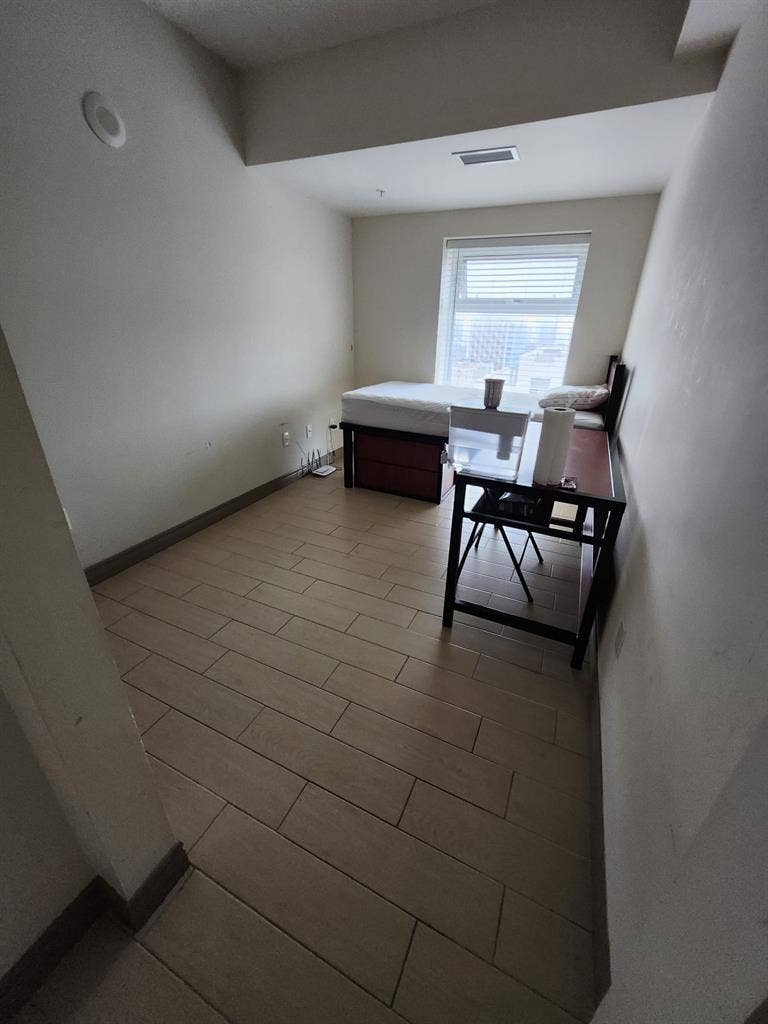 Private Room All-Girls Unit (B)