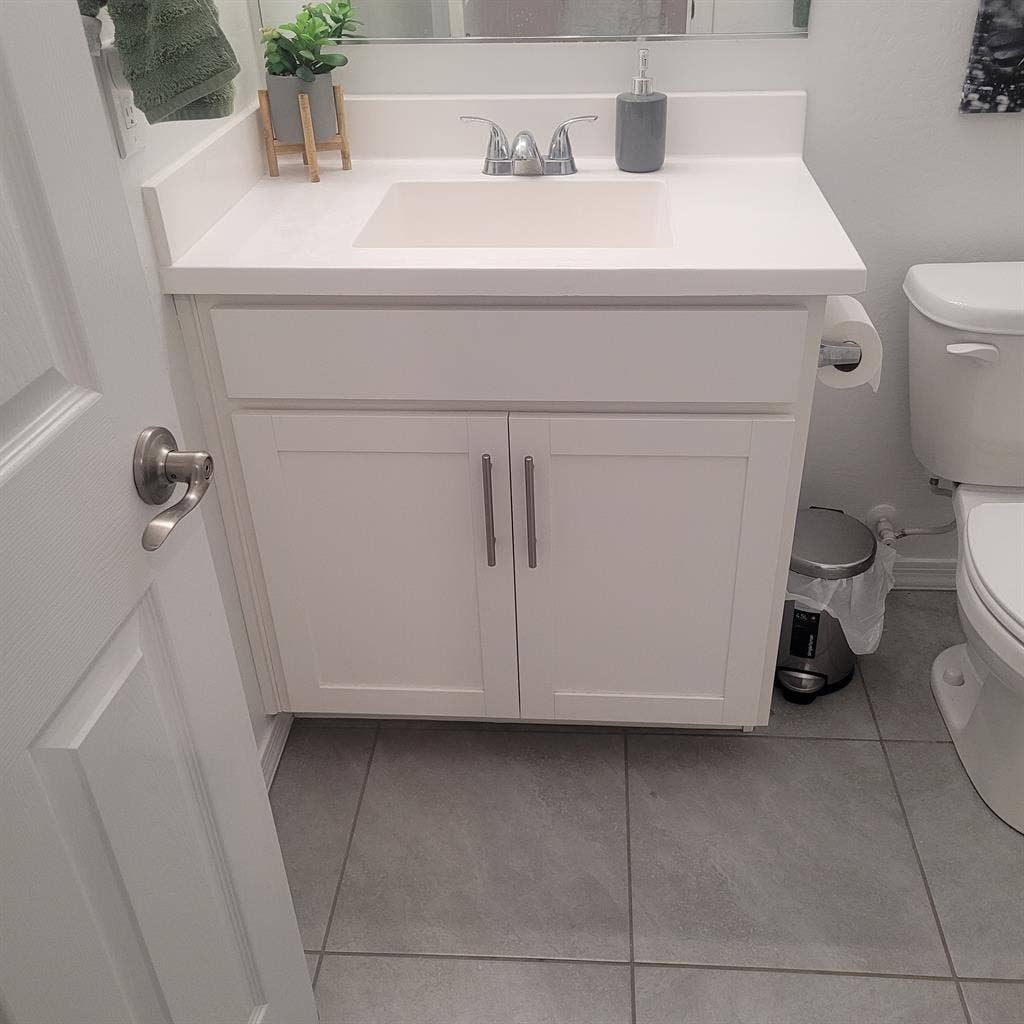 Room in Buckeye Women Only