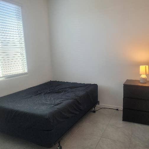 Room in Buckeye Women Only