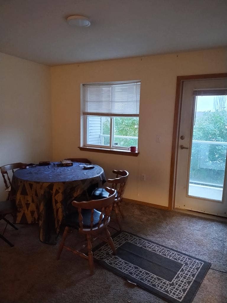 Private Room Available Immediately