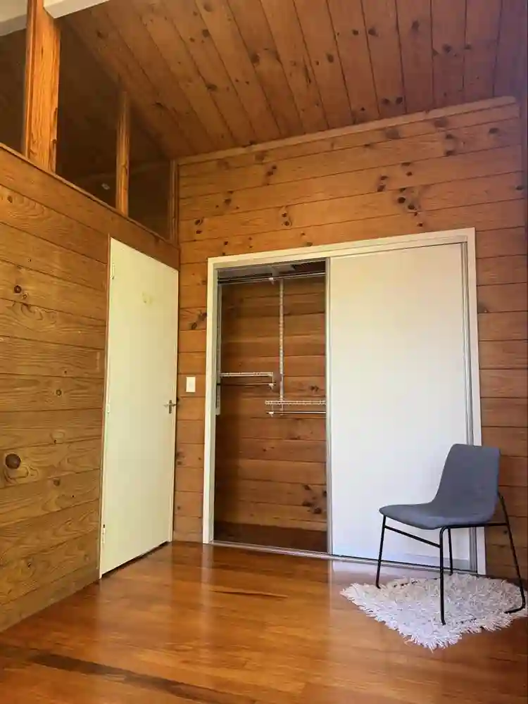 Sunny Zen Garden Northshore