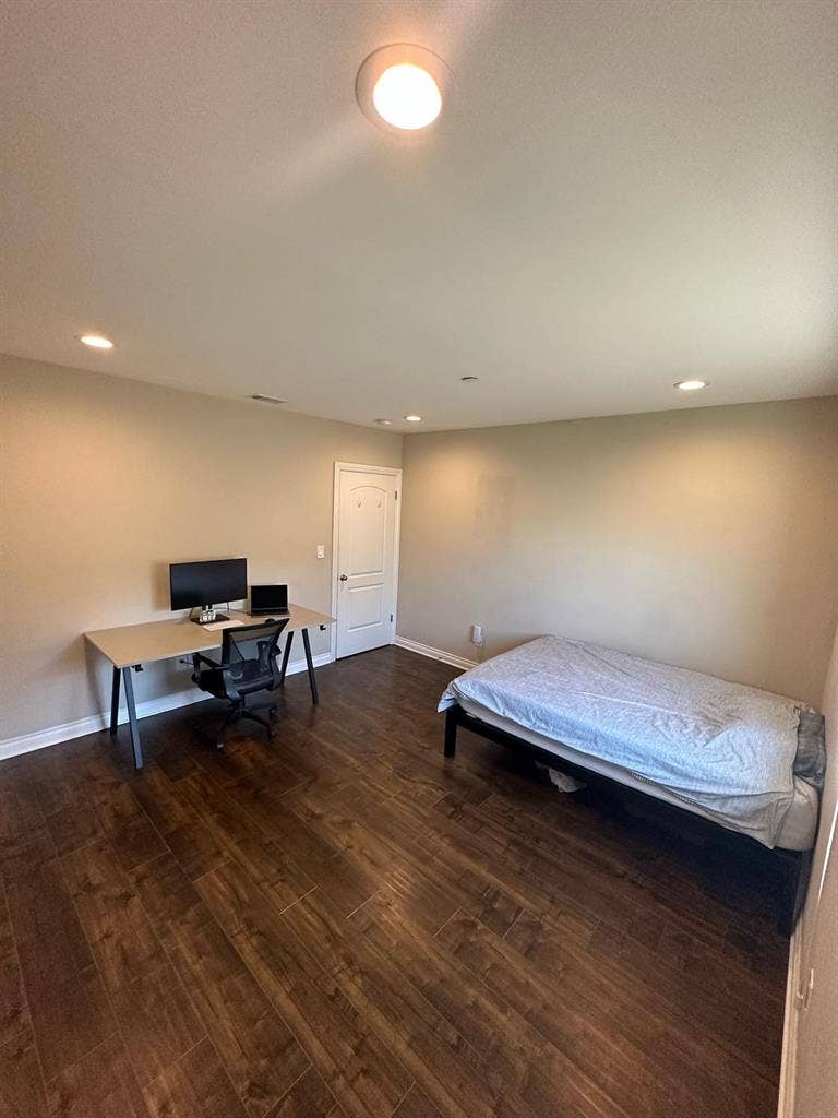 La, Usc near sublease/ leasetaking