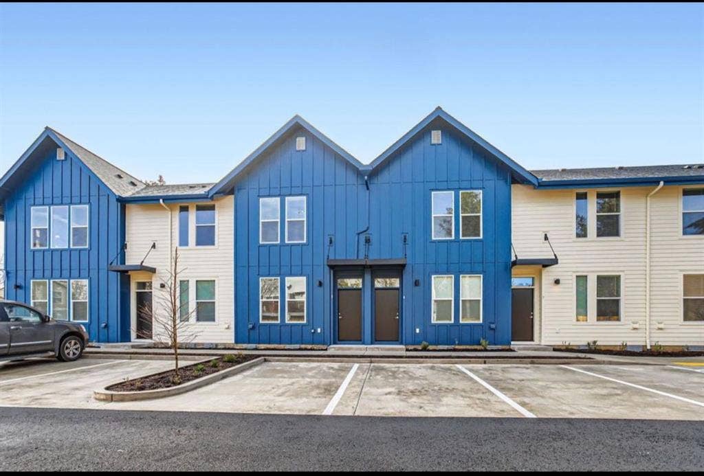 Private room for rent