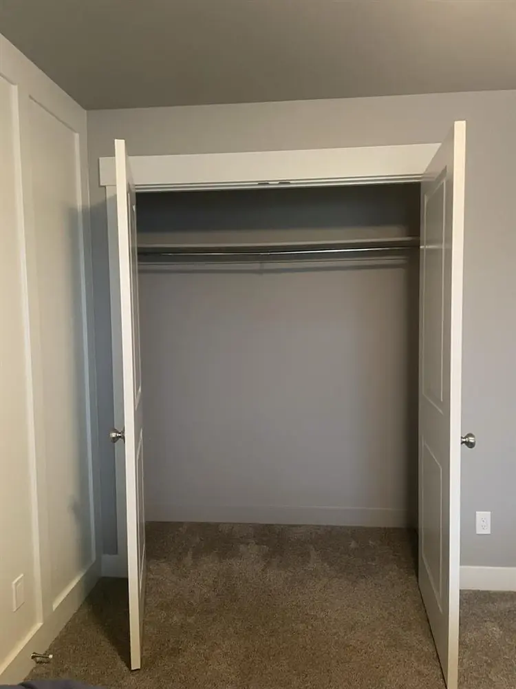 Townhome rooms for rent