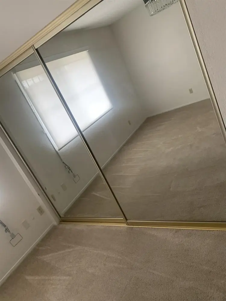 Beautiful Spaces room for rent