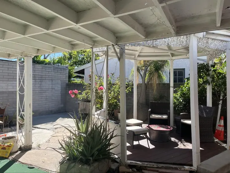 Urgent -
SDSU Spring Housing!!