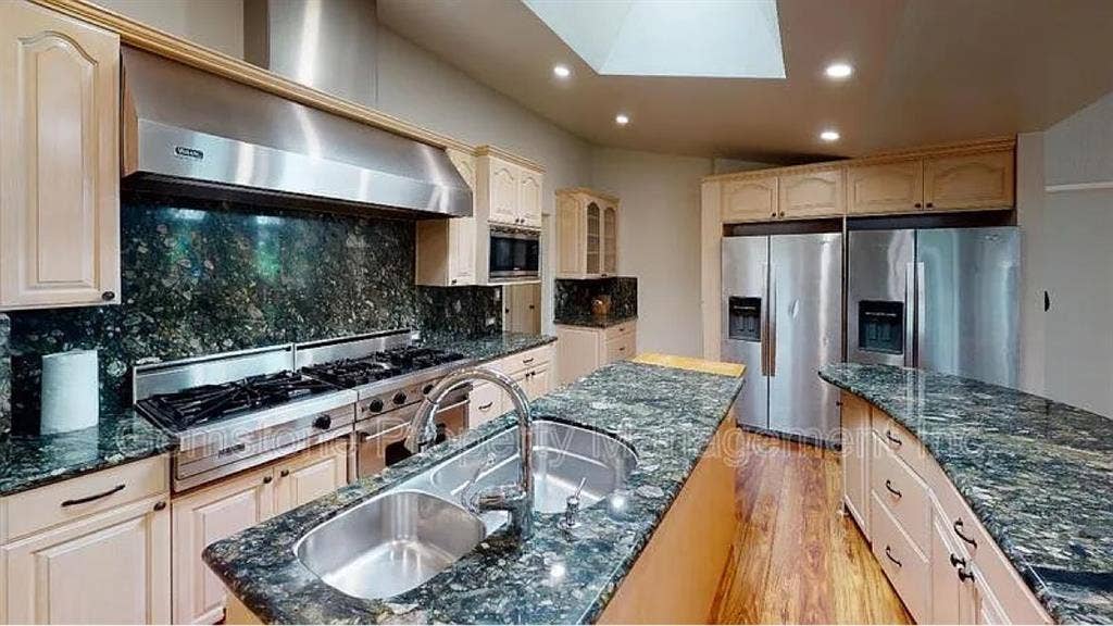 Urgent - 
SDSU Spring Housing!!