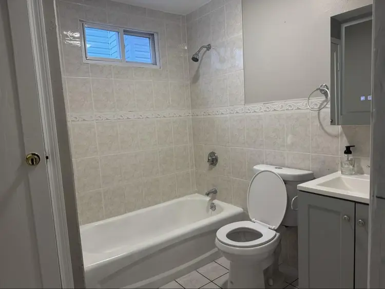 Room for rent in East Boston!!!!