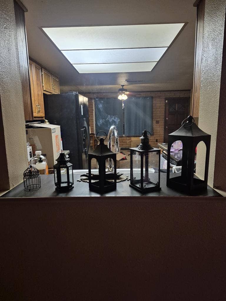 Room available private bathroom