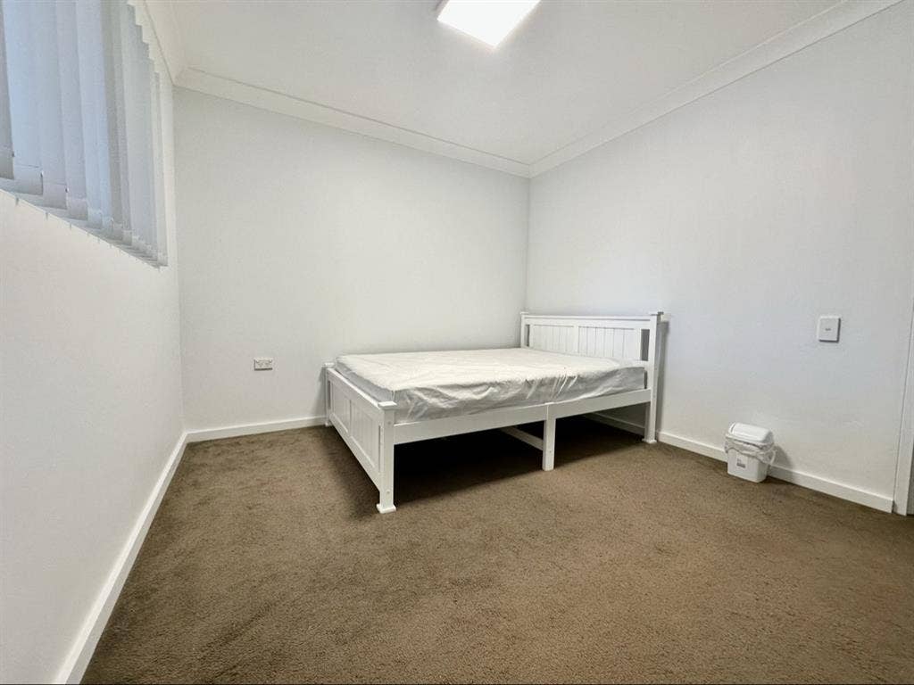 Furnished Room For Rent
 Merrylands
