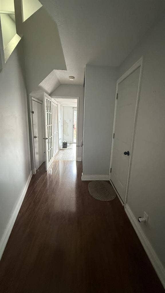 Rooms 
for rent in brampton