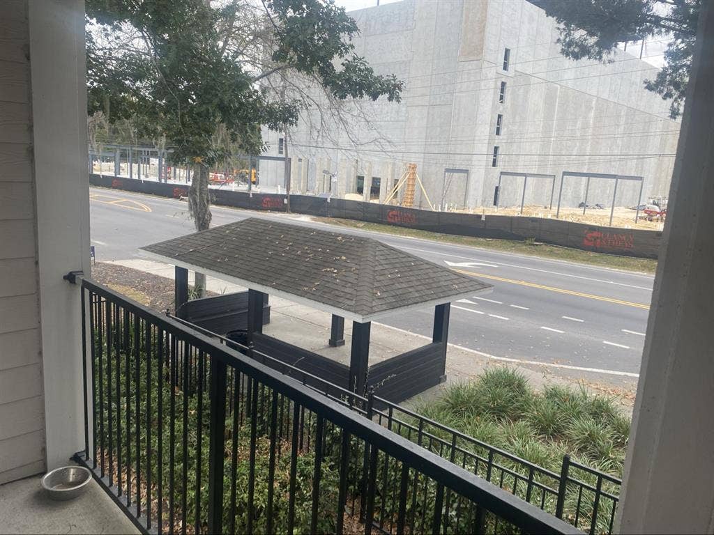 OnTwenty 
Apartments lease takeoverr