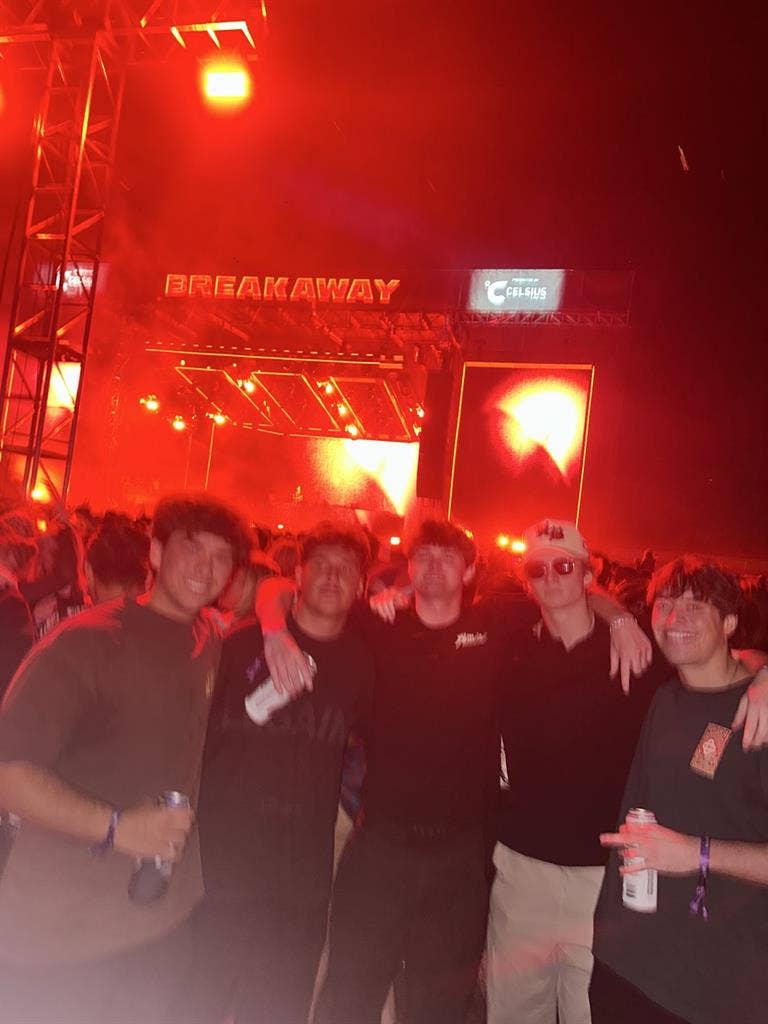 Looking for a room and roommate