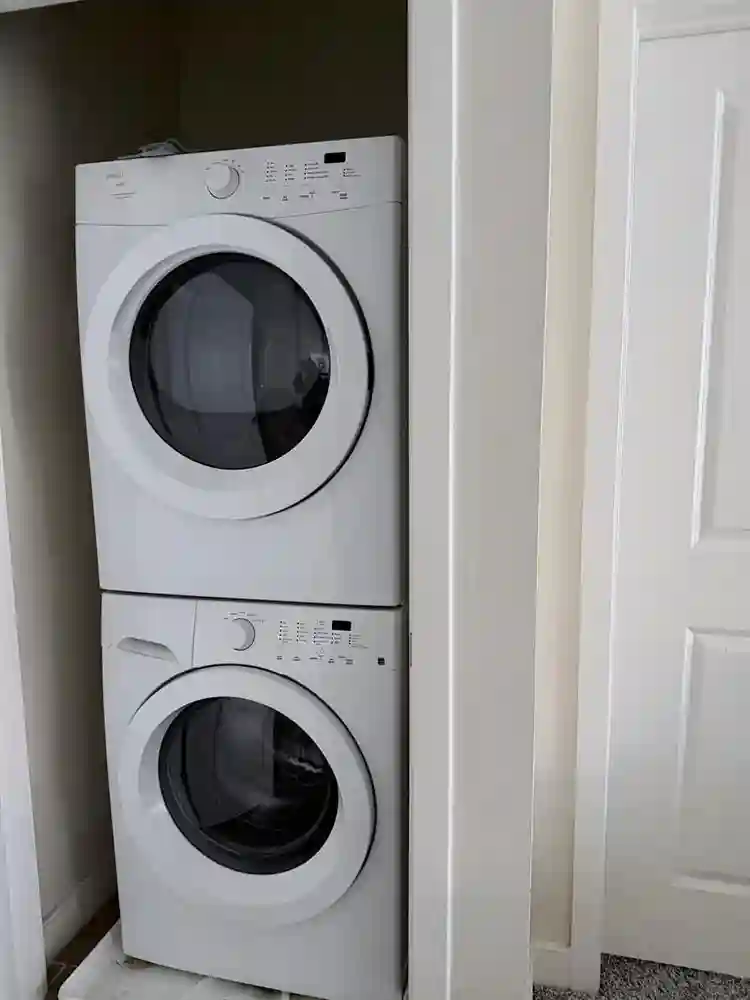 Private Bedroom Available in 2 BR