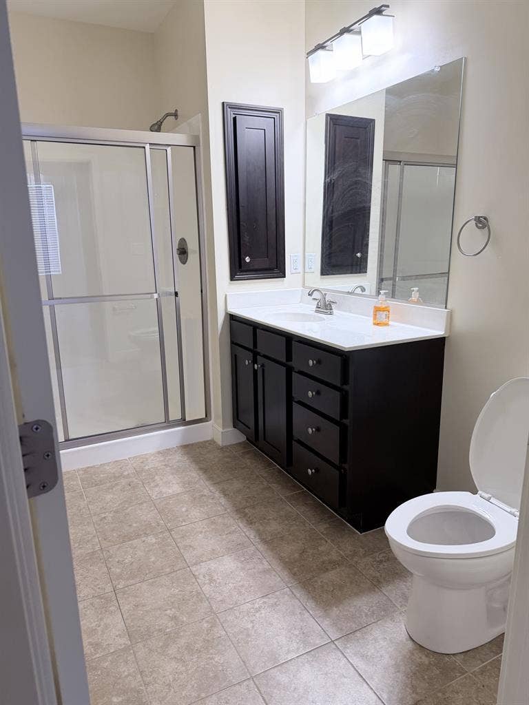 Private Bedroom Available in 2 BR