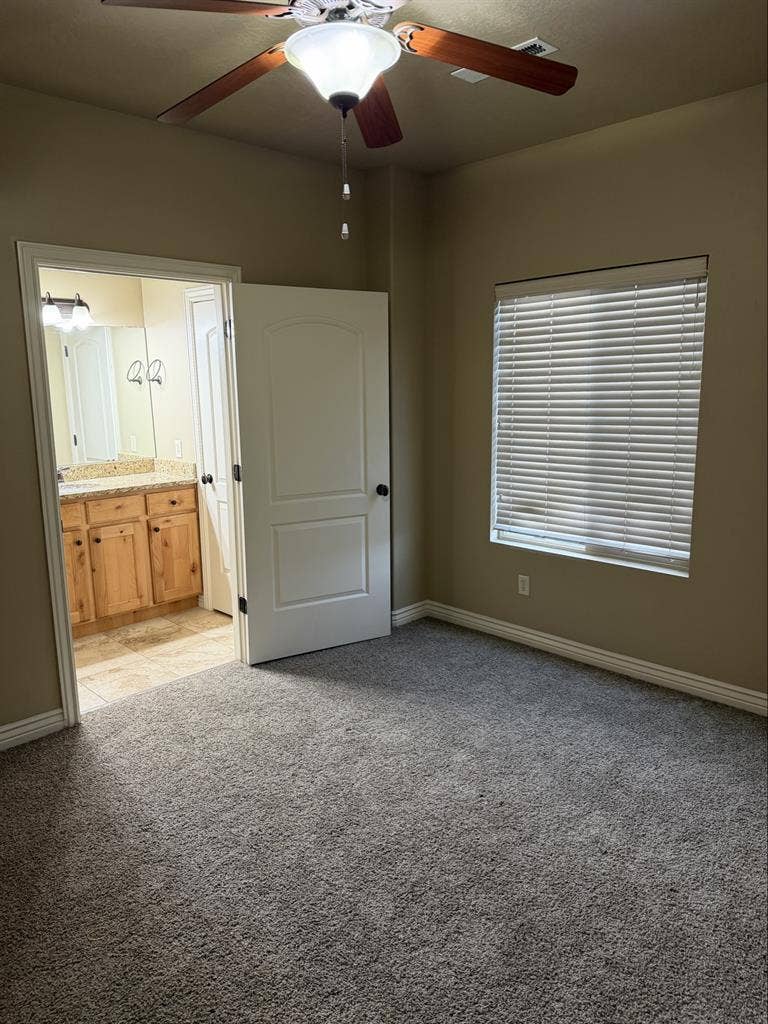 Private Room & Bathroom