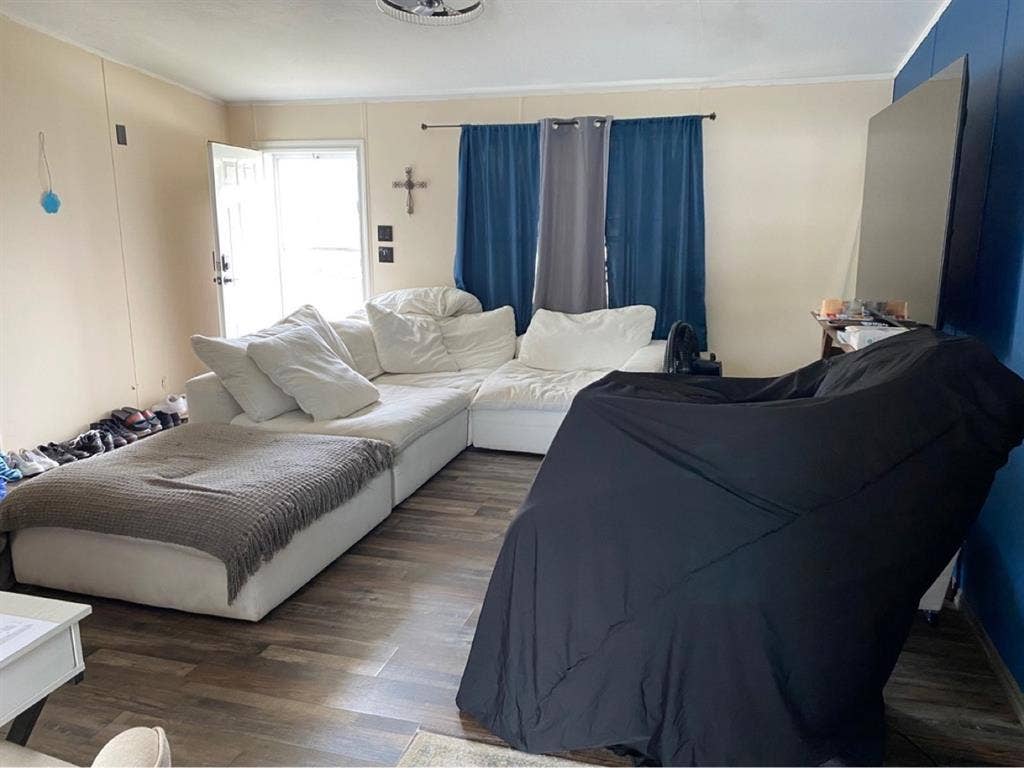 Private primary suite