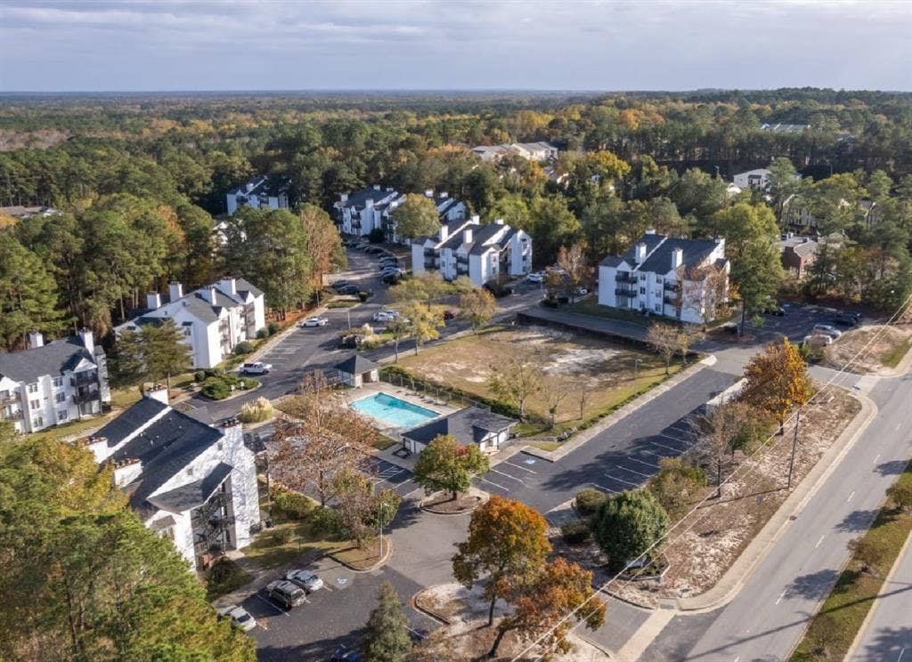 Room for rent in 2 BDR APT