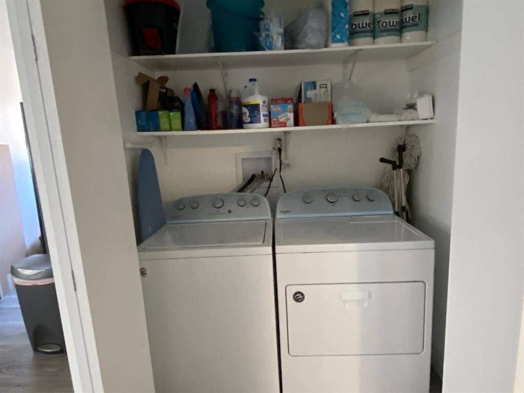 Room for rent Northeast LA,