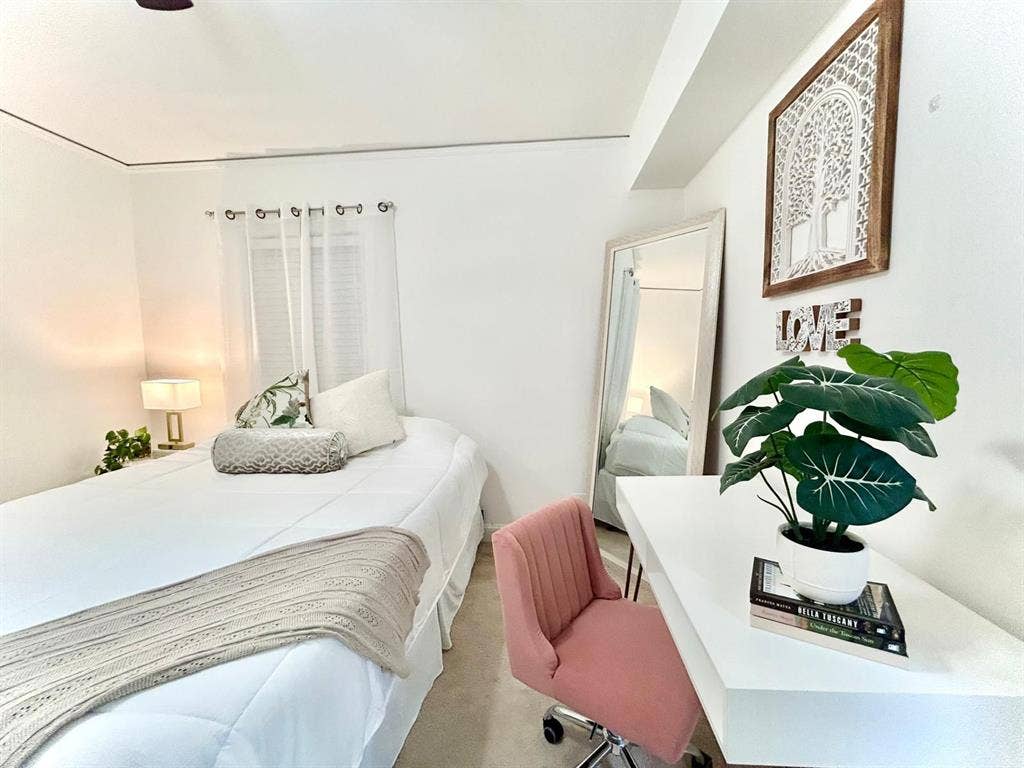 Private Room Decatur | Emory Area